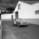 Automóvel de competição MG B, conduzido por João Alfredo Leal Guedes, na VII Volta à Ilha da Madeira, na rua do Ribeirinho, Freguesia e Concelho de Machico
