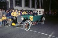 Automóvel Dodge Brothers Touring (1926) do piloto Jorge Miranda, na linha de partida do 6.º Raid Diário de Notícias, na avenida Arriaga, Freguesia da Sé, Concelho do Funchal