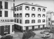Edifício do estabelecimento de bordados Danilo, Lda., nas ruas dos Murças e de António José de Almeida, Freguesia da Sé, Concelho do Funchal