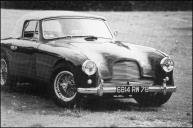 Automóvel Aston Martin DB2/4 CAB (1955) de Philippe Blanc, inscrito no 6.º Raid Diário de Notícias, fotografado em local não identificado