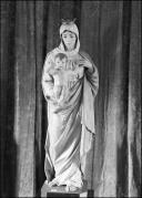 Escultura de Nossa Senhora da Paz na Exposição de Esculturas Religiosas no convento de Santa Clara, Freguesia de São Pedro, Concelho do Funchal