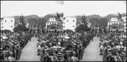Multidão no cais do Funchal, na chegada de Joseph Chamberlain, Freguesia da Sé, Concelho do Funchal