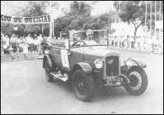 Automóvel Austin Six (1928) do piloto José Luís Afonso, na prova de perícia do 2.º Raid Diário de Notícias, na avenida do Infante, Freguesia da Sé, Concelho do Funchal