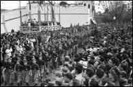 Mocidade Portuguesa a desfilar durante a comemoração do 28 de Maio, na avenida Arriaga, Freguesia da Sé, Concelho do Funchal