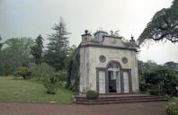 Capela de São João Baptista, na Quinta do Palheiro Ferreiro Gardens, sítio do Palheiro Ferreiro, Freguesia de São Gonçalo, Concelho do Funchal