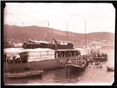 Visita da população ao submarino italiano D. Millelire, Freguesia de São Pedro (atual Freguesia da Sé), Concelho do Funchal