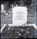 Lápide do túmulo de Jane Ruby Blanche Shaw e do Major Charles Courtenay Shaw