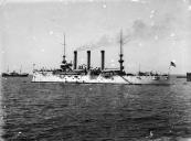 Navio de guerra americano na baía do Funchal