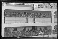 Soldados da 1.ª Companhia Expedicionária da Madeira à Índia, do B. I. I. n.º 19, no navio "Niassa" à chegada ao porto do Funchal 