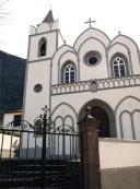 Fachada principal da igreja de Nossa Senhora do Rosário, sítio da Igreja, Freguesia do Jardim do Mar, Concelho da Calheta
