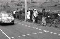 Automóvel de competição Porsche 356 SC, do piloto Américo Nunes, na VII Volta à Ilha da Madeira, na rampa do Arco de São Jorge, Concelho de Santana 