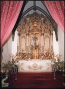 Capela e altar do Santíssimo Sacramento da igreja do Divino Salvador, Freguesia e Concelho de Santa Cruz