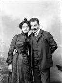 Retrato de Willy Schnitzer e sua esposa Plinette Schnitzer (três quartos)