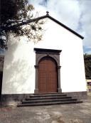 Fachada principal da capela de São Sebastião, rua da Confraria, Freguesia e Concelho da Ponta do Sol
