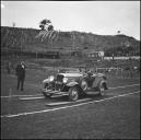 Prova de gincana automobilística, no estádio dos Barreiros (atual estádio do Marítimo), Freguesia de São martinho, Concelho do Funchal