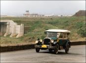 Automóvel Dodge Brothers Touring (1926) do piloto Jorge Miranda, junto ao aeroporto de Santa Catarina, Freguesia e Concelho de Santa Cruz, no 6.º Raid Diário de Notícias