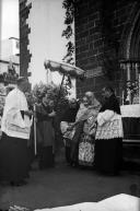 Bênção dos doentes durante a missa celebrada no adro da Sé, Freguesia da Sé, Concelho do Funchal