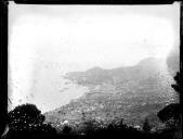Panorâmica da cidade e baía do Funchal, tirada a partir da Freguesia de São Gonçalo, Concelho do Funchal