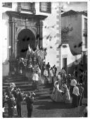 Procissão à saída da igreja de São Pedro, Freguesia de São Pedro, Concelho do Funchal