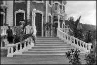Escada de acesso ao edifício da Quinta Elmina (atual Lar Vila Assunção), Freguesia de São Gonçalo, Concelho do Funchal