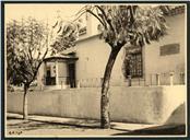 Fachada da Casa dos Perestrellos e França (atual sede da Delegação da Cruz Vermelha), na travessa Nova das Mercês (atual largo Severiano Ferraz), Freguesia de São Pedro, Concelho do Funchal