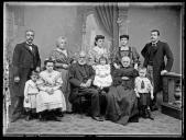 Retrato da família Vicente Gomes da Silva 