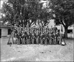 Grupo de oficiais do Regimento de Infantaria n.º 27, por ocasião da visita do rei D. Carlos I de Bragança ao Quartel do Colégio, Freguesia de São Pedro, Concelho do Funchal