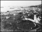 Baía e cidade do Funchal vista a partir da rua Conde de Carvalhal, Freguesia de Santa Maria Maior, Concelho do Funchal