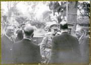 Presidente Óscar Carmona com as entidades oficiais e militares no largo da Fonte, Freguesia do Monte, Concelho do Funchal