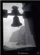 Cabo Girão visto a partir da torre sineira da igreja de São Sebastião, Freguesias da Quinta Grande e de Câmara de Lobos, Concelho de Câmara de Lobos