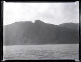 Paisagem costeira, em local não identificado, na Ilha da Madeira