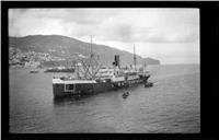 Navio Lima na baía do Funchal