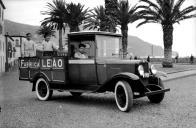 Carro de carga da Fábrica Leão, rua das Fontes, Freguesia da Sé, Concelho do Funchal