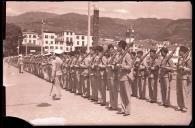 Parada de militares no cais do Funchal, Freguesia da Sé, Concelho do Funchal