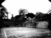 Campo de ténis da Quinta Vista Alegre (antiga Quinta Stanford) no Ribeiro Seco (atual rua Dr. Pita), Freguesia de São Martinho, Concelho do Funchal