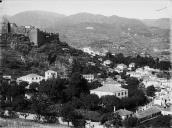 Vista parcial da freguesia de São Pedro, concelho do Funchal, vendo-se a rua da Ribeira de São João e o forte de São João Batista