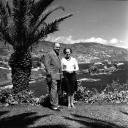Lord e Lady Butler, no jardim do Reid's Palace Hotel (atual Belmond Reid's Palace), Freguesia de São Martinho, Concelho do Funchal